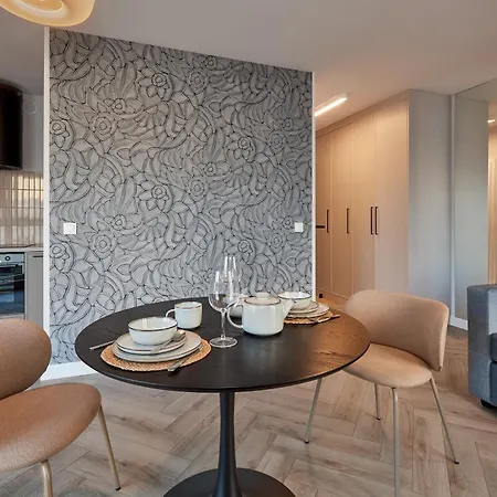 Fiqus Luxury Studio شقة