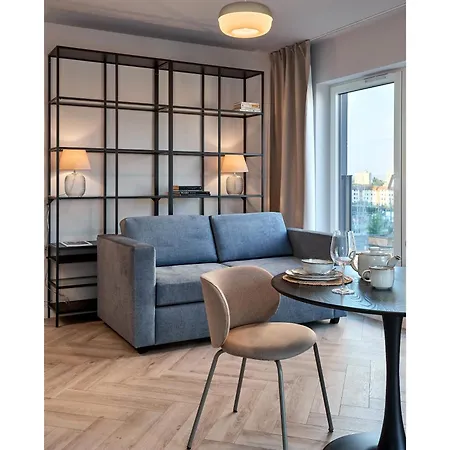 Fiqus Luxury Studio شقة بوزنان